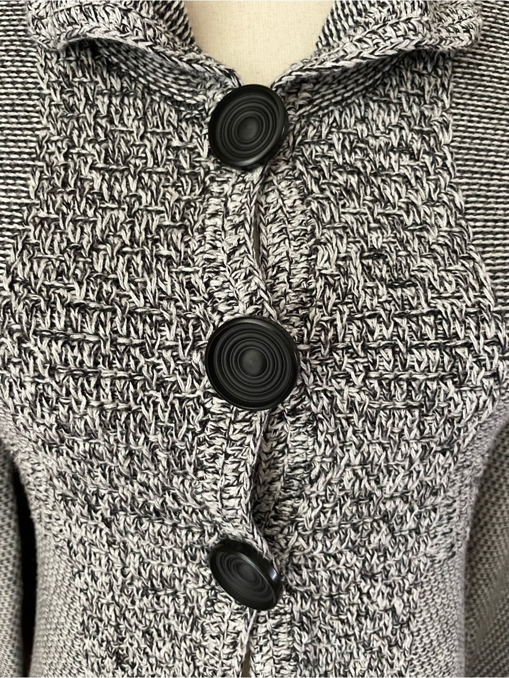 NIC+ZOE Knit gray fitted button front cotton blend Sweater Jacket cardigan XS/S - Picture 9 of 11